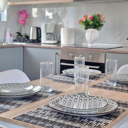 Dionysia Apartments Livádia Kültér fotó